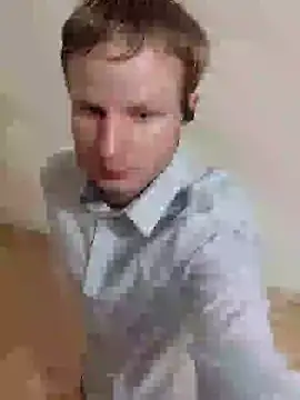 Snapshot of davidsocke chatting on February 7, 10:29 am davidsocke online show from February 7, 10:29 am