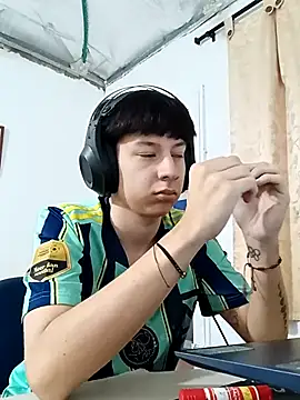 RED-YOUKNOW online show from September 30, 5:45 am
