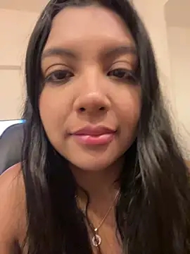 Snapshot of nicole_fisherr chatting on August 6, 10:11 pm nicole fisherr online show from August 6, 10:11 pm