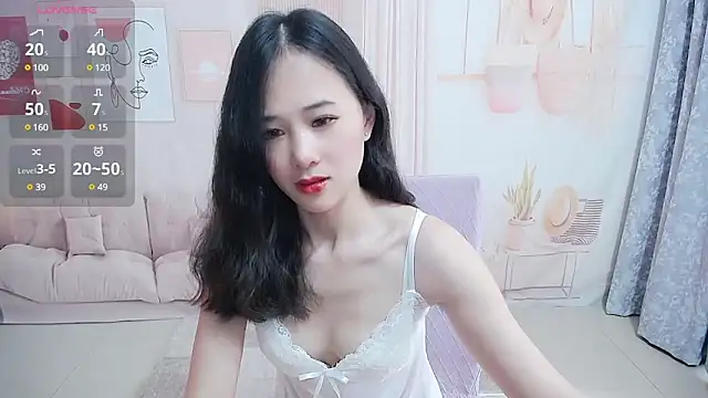 Snapshot of Cheryl_106 chatting on February 9, 2:38 am Cheryl 106 online show from February 9, 2:38 am