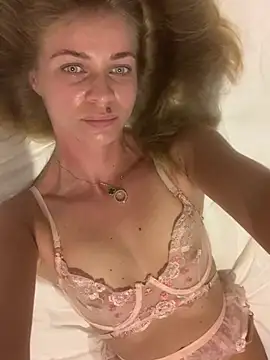 -OliWow- online show from January 12, 1:48 pm