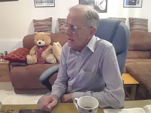 Ferret7777 online show from February 4, 8:25 pm