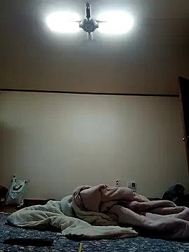 hello098712 online show from February 4, 7:51 am