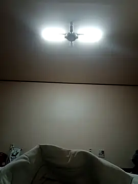 hello098712 online show from February 8, 9:13 am