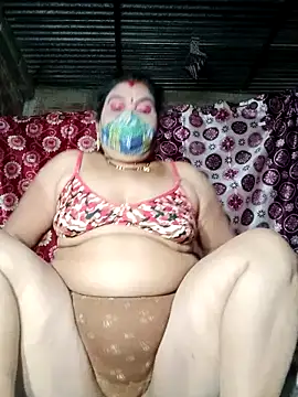 Hot Falguni online show from December 31, 7:10 am