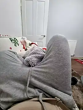 realityyshowww online show from December 1, 10:32 pm