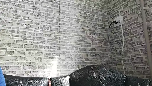 Snapshot of EdithManning chatting on March 6, 9:25 am EdithManning online show from March 6, 9:25 am