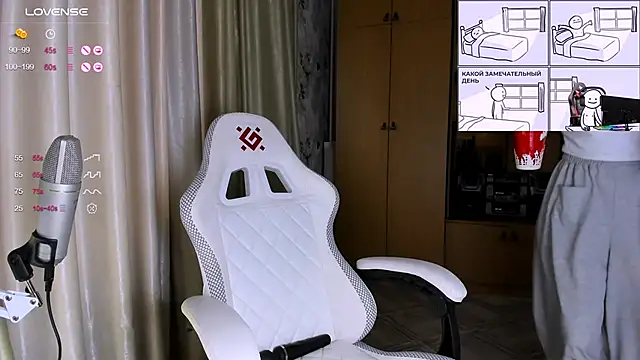 princessaalicc online show from November 29, 11:35 am