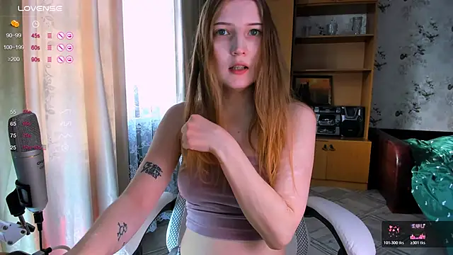 princessaalicc online show from January 17, 11:48 am