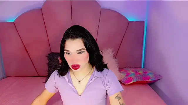 Snapshot of Jadeyourqueen chatting on December 9, 12:51 pm Jadeyourqueen online show from December 9, 12:51 pm