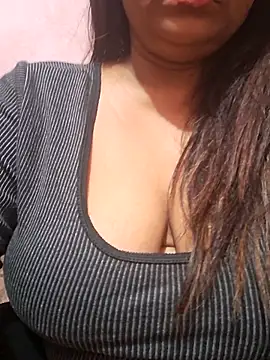 Hot-Anuska online show from December 19, 6:15 pm