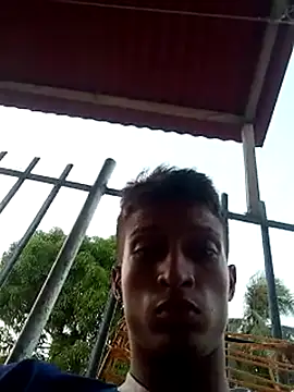 Snapshot of wolf_james123 chatting on March 8, 11:07 pm wolf james123 online show from March 8, 11:07 pm