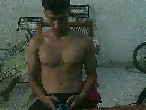 Snapshot of wolf_james123 chatting on January 15, 9:07 pm wolf james123 online show from January 15, 9:07 pm