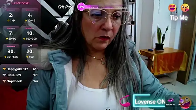 miisevvie  online show from March 16, 1:38 am