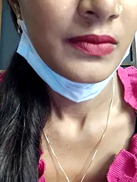 Oleevia online show from April 2, 8:01 am