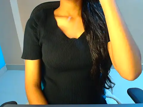 Snapshot of Chandani-Love chatting on April 27, 6:06 pm Chandani-Love online show from April 27, 6:06 pm