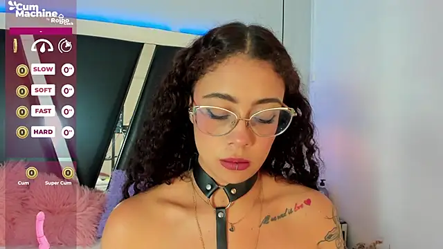 antonelllepiercee online show from March 22, 10:26 pm