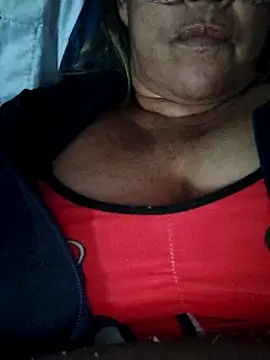 Kasandra Ho online show from March 7, 5:17 pm