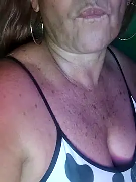 Kasandra Ho online show from February 10, 2:32 pm