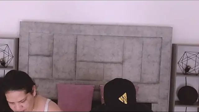 Snapshot of Candy_and_Jh0n chatting on March 11, 8:04 pm Candy and Jh0n online show from March 11, 8:04 pm