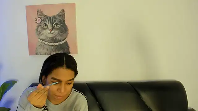 Fernanda brown18 online show from October 18, 7:47 pm