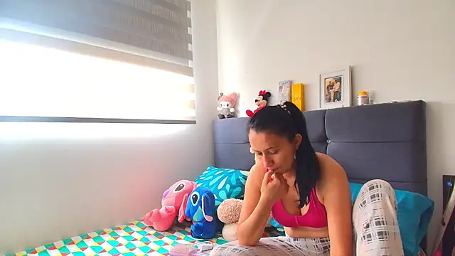 gracekelly12 online show from October 6, 3:31 pm