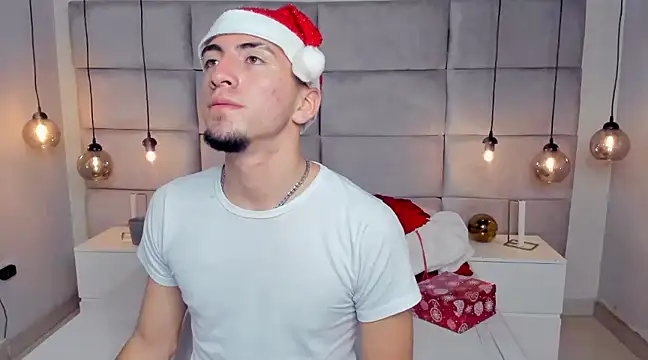 King Dante  online show from December 14, 8:29 pm