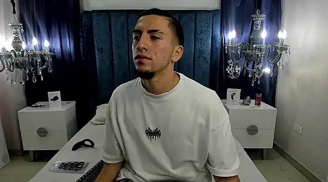 King Dante  online show from February 1, 11:06 pm