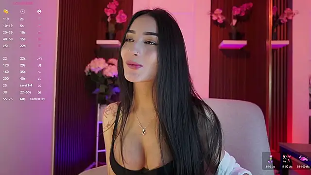 Snapshot of CattleyaScaly chatting on November 20, 7:35 pm CattleyaScaly online show from November 20, 7:35 pm