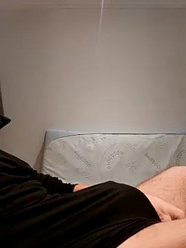 Snapshot of Achraf_walk chatting on October 20, 1:39 am Achraf walk online show from October 20, 1:39 am