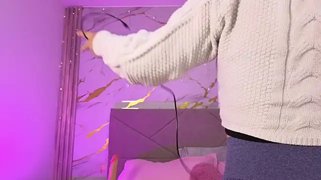 agatha 97  online show from March 28, 2:00 am