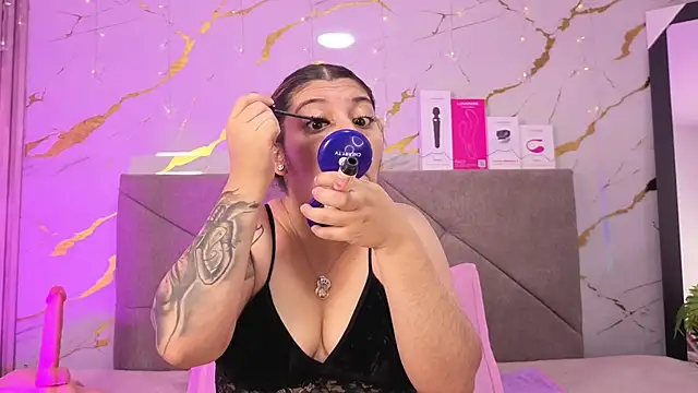 agatha 97  online show from March 29, 2:33 am