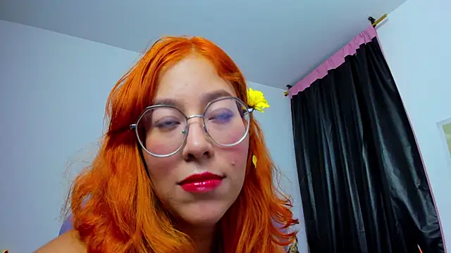  Moon Johnson online show from February 5, 1:21 am