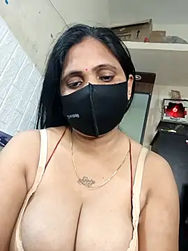 Snapshot of Neha8923 chatting on February 20, 3:41 pm Neha8923 online show from February 20, 3:41 pm