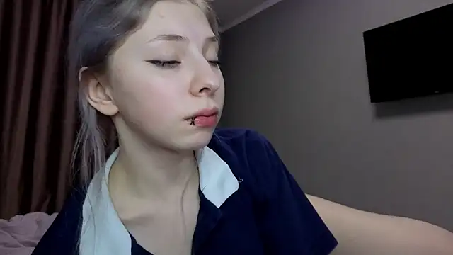 RinnMariko online show from February 24, 10:47 pm