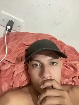 kauanzinhoofc online show from November 24, 5:07 am