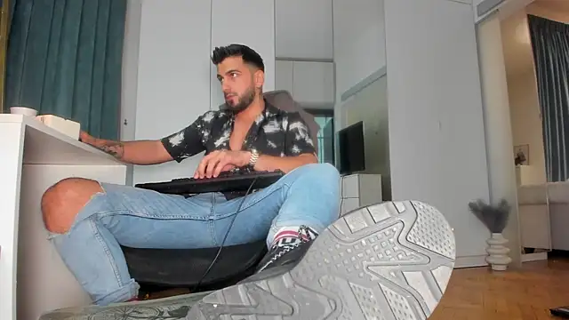 welcometo hell online show from October 3, 8:39 pm