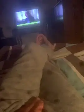 Snapshot of solomec chatting on February 17, 8:15 pm solomec online show from February 17, 8:15 pm