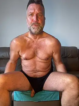 Snapshot of Haariglang chatting on January 17, 7:02 am Haariglang online show from January 17, 7:02 am