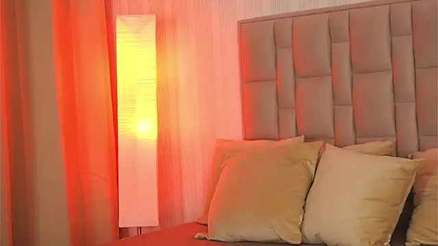 Snapshot of GabyRios chatting on February 20, 9:15 pm GabyRios online show from February 20, 9:15 pm