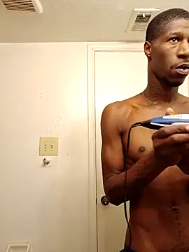 Snapshot of willywonka7793 chatting on December 9, 6:57 pm willywonka7793 online show from December 9, 6:57 pm