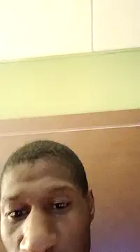 Snapshot of willywonka7793 chatting on January 15, 10:38 am willywonka7793 online show from January 15, 10:38 am