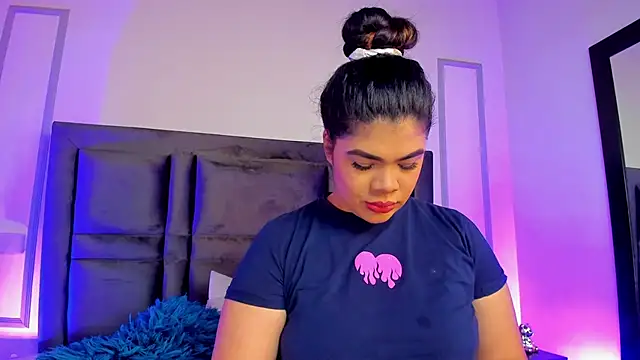 EmmaBecket2 online show from January 8, 4:02 am