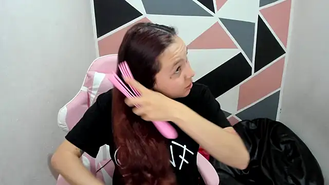 Snapshot of Carol_Pinter chatting on September 27, 11:10 pm Carol Pinter online show from September 27, 11:10 pm