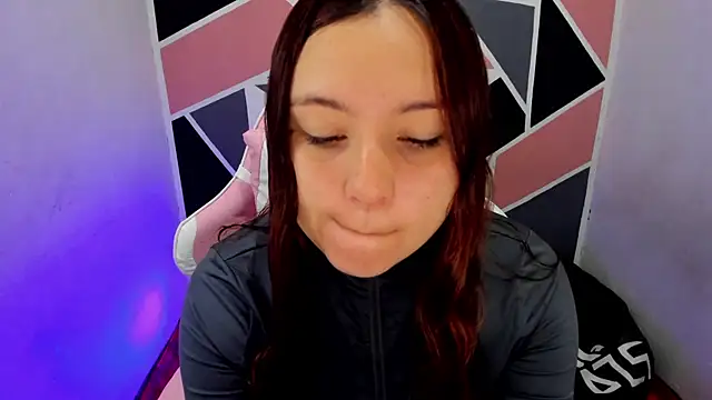 Snapshot of Carol_Pinter chatting on November 24, 3:45 pm Carol Pinter online show from November 24, 3:45 pm