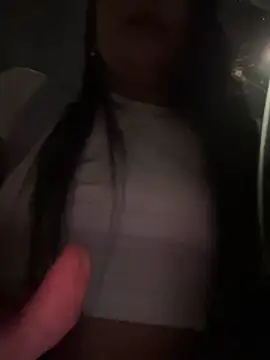 Snapshot of Annie9_ chatting on April 4, 2:54 am Annie9 online show from April 4, 2:54 am