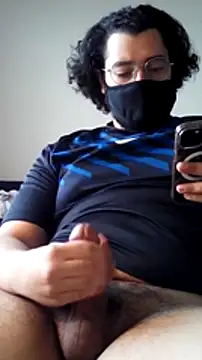 Snapshot of themasteer69 chatting on January 28, 6:07 pm themasteer69 online show from January 28, 6:07 pm