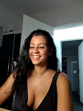 babywolf online show from January 8, 2:14 am
