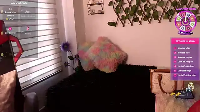 EmberEyes 999 online show from November 4, 8:30 pm