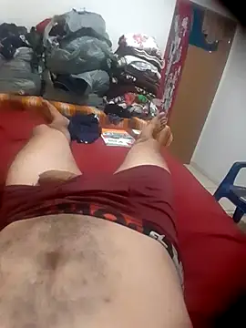 Snapshot of alexandre12115 chatting on February 4, 2:28 am alexandre12115 online show from February 4, 2:28 am